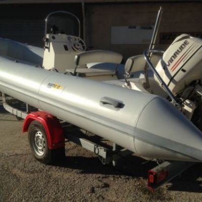 CHANGEMENT FLOTTEUR BOMBARD EXPLORER 640